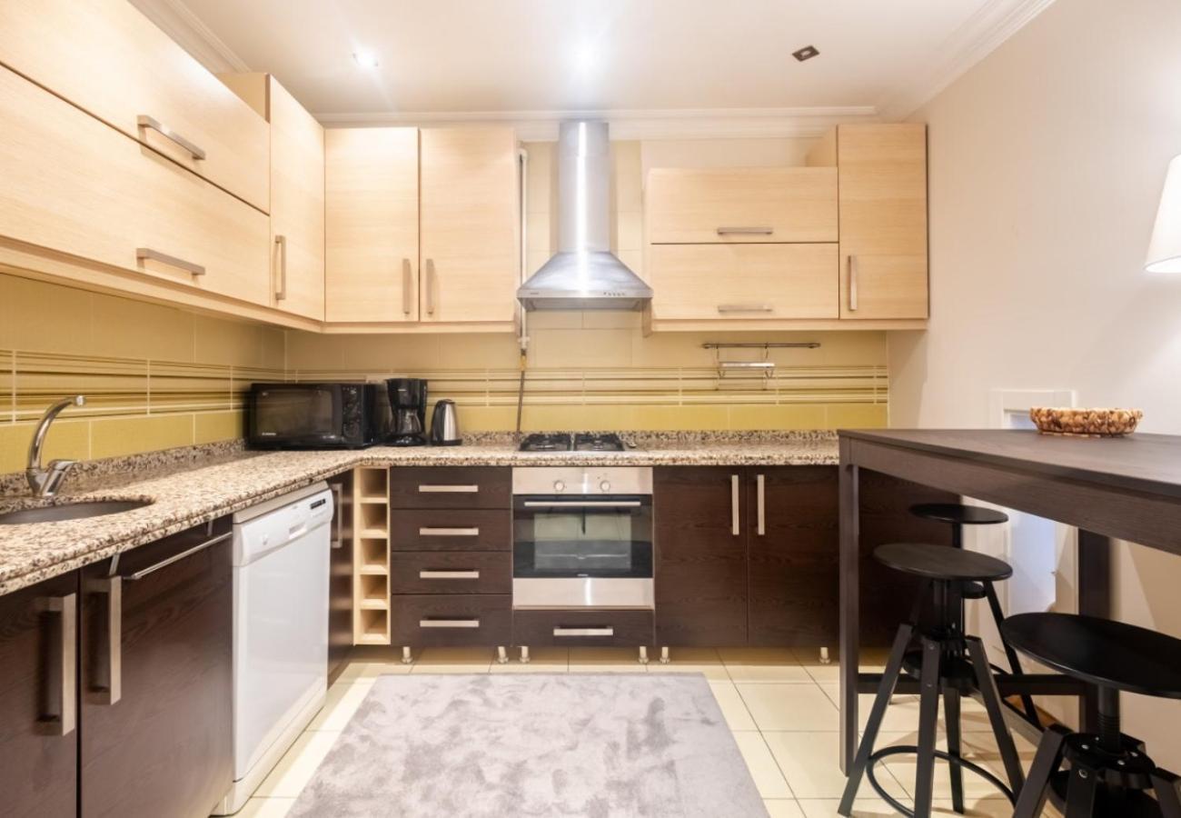 Exclusive Flat With Balcony In Nisantasi Apartment Истанбул Екстериор снимка