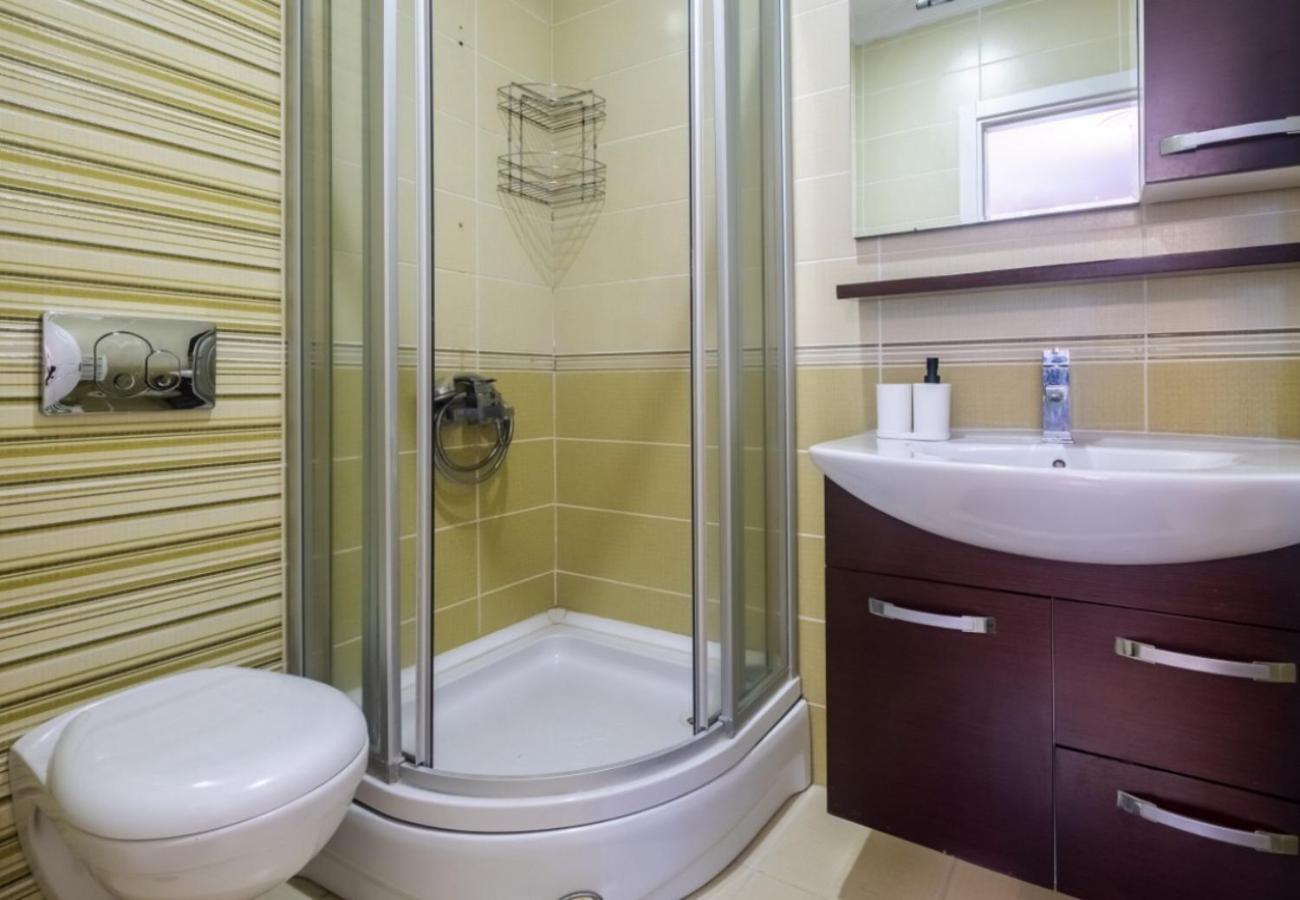 Exclusive Flat With Balcony In Nisantasi Apartment Истанбул Екстериор снимка
