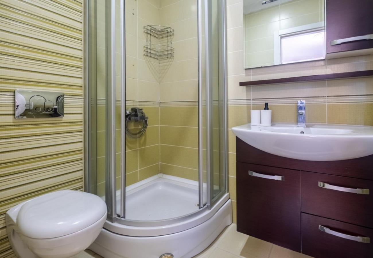 Exclusive Flat With Balcony In Nisantasi Apartment Истанбул Екстериор снимка