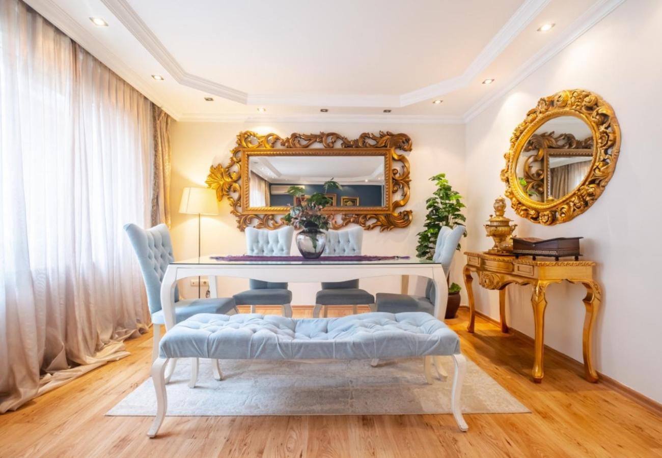 Exclusive Flat With Balcony In Nisantasi Apartment Истанбул Екстериор снимка